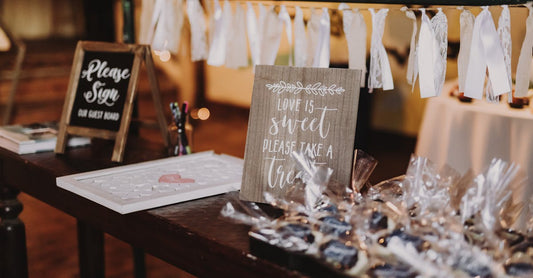 5 Unique Wedding Guest Book Alternatives That Double as Home Decor